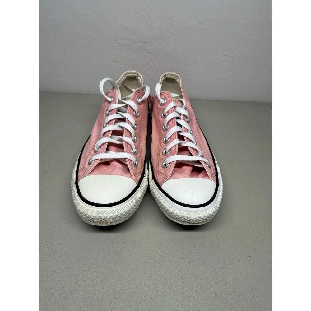 Converse Chuck Taylor All Star Women's Low Top Size 8 Light Pink 121993 F